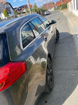Vand Opel insignia - imagine 4