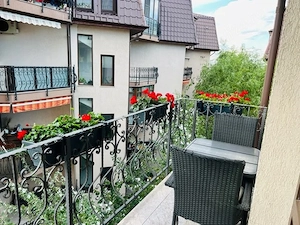Vand apartament doua camere - imagine 9