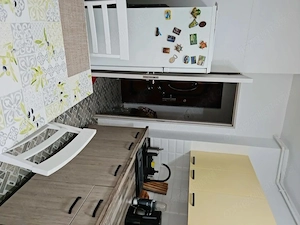 🔑 Vanzare apartament 2 camere – Zona Titan / Piața Trapezului - imagine 3