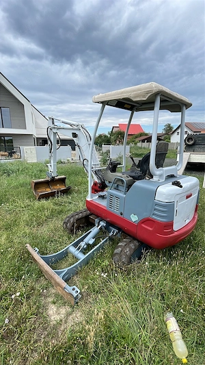 takeuchi excavator 