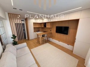 Apartament 2 camere modern, zona Muzeu Mineralogie  - imagine 3