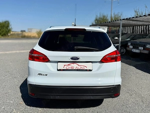 Ford Focus Titanium   TDCi 120cp Euro6, Navigatie, Dublu Climatronic,. Scaune incalzite.. - imagine 19