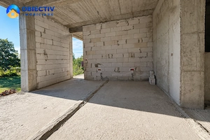 Casă P+2E din cărămidă, 549 mp, teren 1.400 mp, construcție 2021, Roznov - imagine 10
