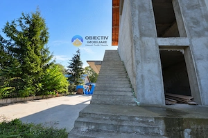Casă P+2E din cărămidă, 549 mp, teren 1.400 mp, construcție 2021, Roznov - imagine 15