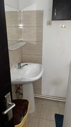Inchiriez apartament 2 camere Schei Brasov - imagine 5