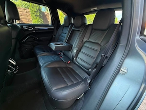 Porsche Cayenne Diesel, 3.0d 240cp, Pack GTS, Chrono, Keyless,Geamuri duble, Trapa, încălzire scaune - imagine 4