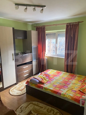 Apartament 2 camere, etajul2,  zona Rovine - imagine 2