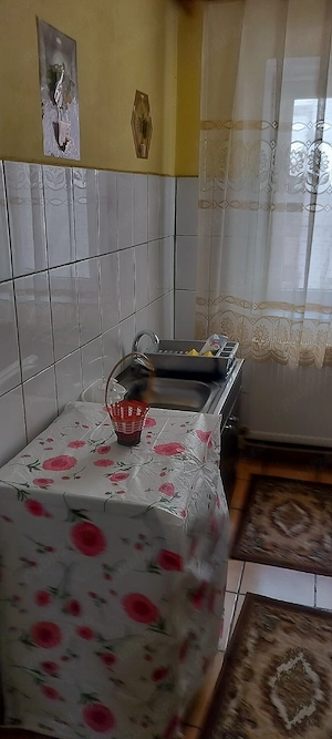 Închiriez apartament cu două camere  - imagine 7