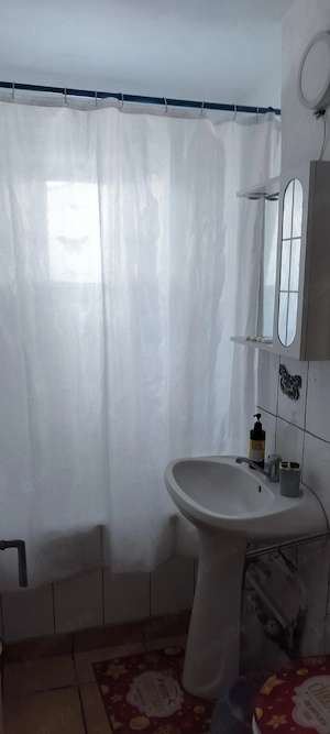Închiriez apartament cu două camere  - imagine 4