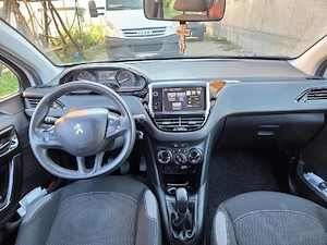 Peugeot 208 blueHDI - imagine 4