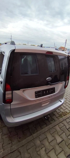 Dezmembrez / dezmembrari piese auto Ford Tourneo Connect 2.0TDI an 2025 26.457km ; motor ENK6 DXRA  - imagine 4