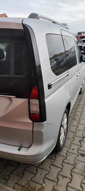 Dezmembrez / dezmembrari piese auto Ford Tourneo Connect 2.0TDI an 2025 26.457km ; motor ENK6 DXRA  - imagine 5