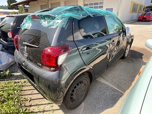 Dezmembrez / dezmembrari piese auto Peugeot 108 an 2018 65.721km motor 1.0 VTi 1KR-FE manual - imagine 3