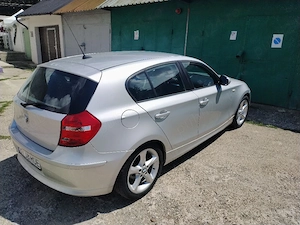BMW seria 1,an 2011 - imagine 2