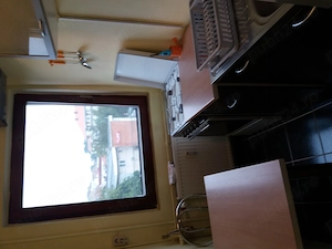 închiriez ap. 2 camere - imagine 3