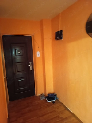 Vînd ap. 2 camere semidecomandat ,etaj 3 4 zona L  ,str .Dunării cu  HCC,ap. este gol ,fara gaze - imagine 10