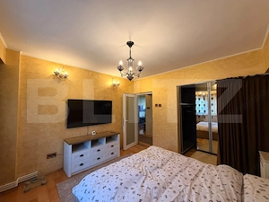 Apartament 4 camere, 100 mp, parcare, zona Ultracentral - imagine 3