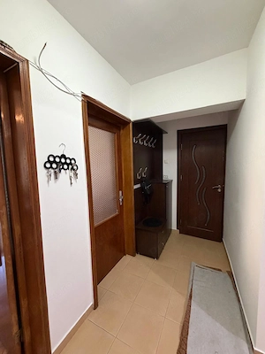 Inchiriez apartament cu 2 camere zona Hurmuzachi - imagine 3