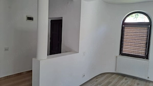 Proprietar Inchiriez Spatiu - imagine 7