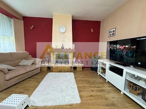 DUPLEX INTREG DE VANZARE CU TEREN 1086 MP - FRUMUSANI - imagine 3