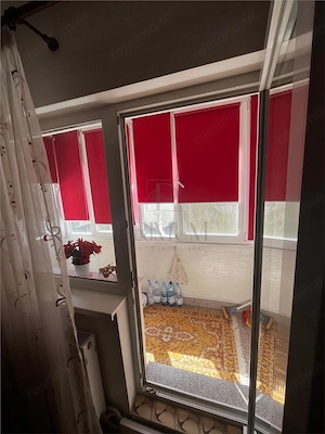 LIPOVEI - ETAJ 1 - 4 CAMERE - 3 BALCOANE - CENTRALA PROPRIE - DECOMANDAT - GARAJ+ BOXA - imagine 8