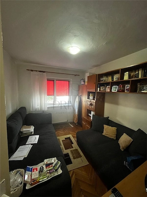 LIPOVEI - ETAJ 1 - 4 CAMERE - 3 BALCOANE - CENTRALA PROPRIE - DECOMANDAT - GARAJ+ BOXA - imagine 19