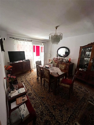 LIPOVEI - ETAJ 1 - 4 CAMERE - 3 BALCOANE - CENTRALA PROPRIE - DECOMANDAT - GARAJ+ BOXA - imagine 7