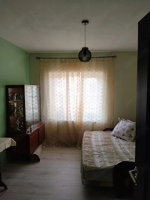 Casa de vanzare in Barlad, cartier deal. - imagine 2