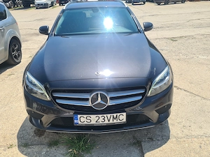 Mercedes C220, 190CP, an 2 km, masina personala import Germania, unic proprietar in Ro.