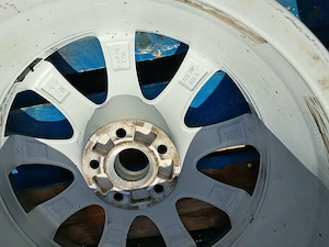 Jante Aliaj ORIGINALE Skoda "SPUTNIK" 17" — Skoda Octavia 2 / Superb / VW / Audi / Seat - imagine 3