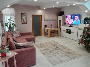 Proprietar vând vila P+1+pod superbă, nouă, modernă  - imagine 3