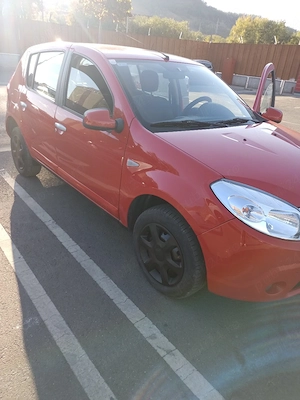 Dacia Sandero  - imagine 2