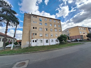 Vând garsonieră în Cisnădie, strada Teilor   direct de la proprietar! - imagine 4