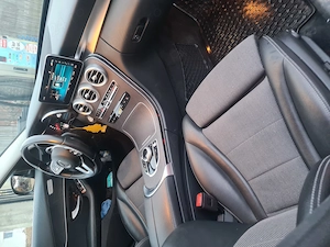 Mercedes C220, 190CP, an 2  km, masina personala import Germania, unic proprietar in RO. - imagine 8