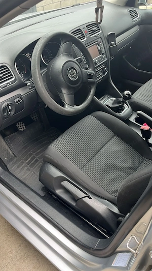 Volkswagen Golf 6   1.6 TDI   2012   300.000 km   3.800   - imagine 5