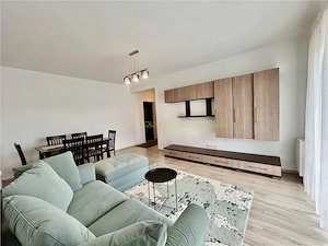 REZERVAT Apartament 3 camere mobilat, decomandat | Sanpetru | Parcare - imagine 2