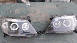 Faruri Hilux 2009