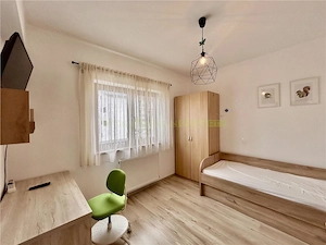 REZERVAT Apartament 3 camere mobilat, decomandat | Sanpetru | Parcare - imagine 19