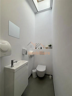 SPATIU ULTRACENTRAL  |  ORADEA  |  11 MP - imagine 4