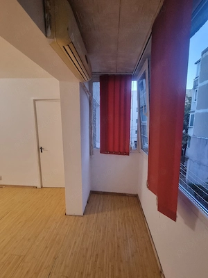 Vând apartament 3 camere în zona Calea Șagului, 47 mp - imagine 5