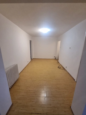Vând apartament 3 camere în zona Calea Șagului, 47 mp - imagine 6