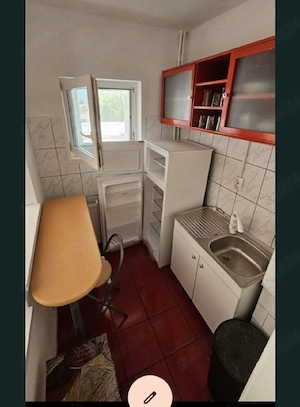 Inchiriez chirie garsoniera apartament cu o camera Beius str Bihorului - imagine 2