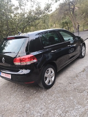 Volkswagen Golf 6 2012 model Style negru metalizat  - imagine 5