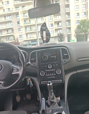 Vând Renault Megane IV 1.3 TCe benzină, 116 CP, cutie manuală, an 2019, aproximativ 90.000 km. - imagine 6