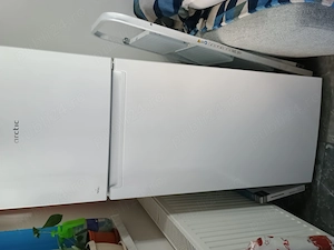 Frigider cu congelator 