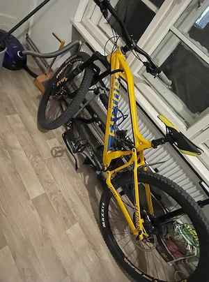 Bicicleta Mondraker Factor RR full suspension