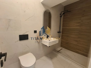 Studio / 47mp / Titan-Pallady / Metrou - imagine 10
