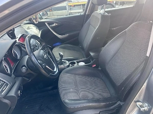 opel astra j 2012  - imagine 2