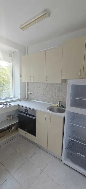 garsoniera titan-modern-metrou 5 minute - imagine 7