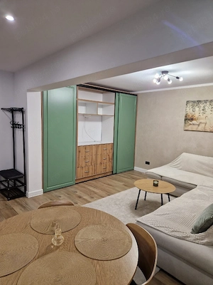 Închiriez apartament 2camere - imagine 5